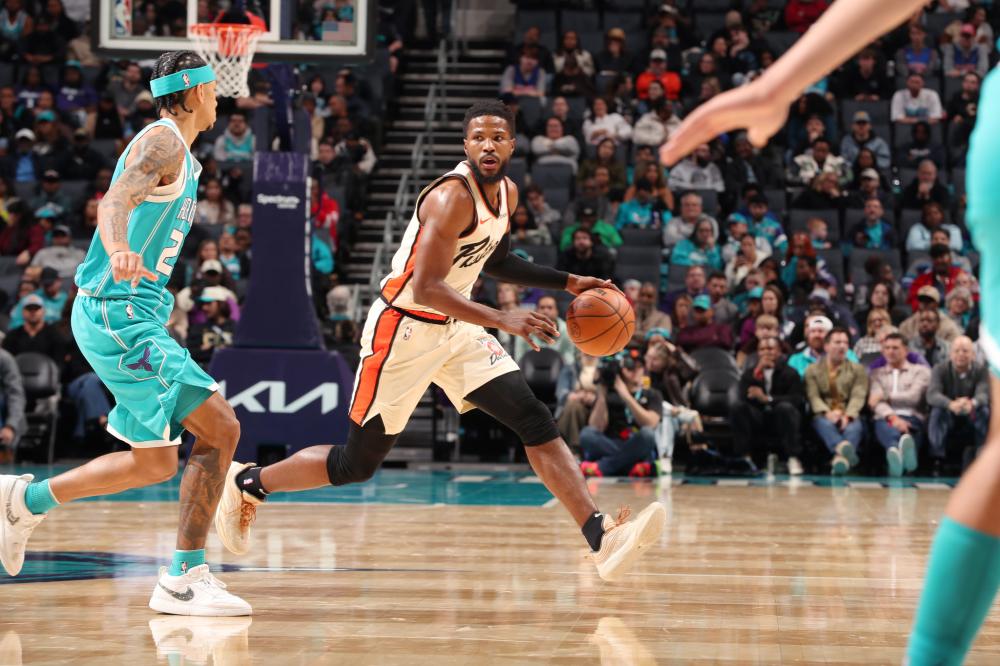 甚至在俱乐 甚至在俱乐